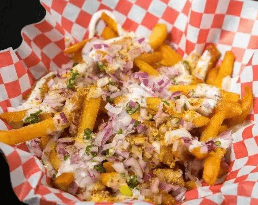 Fresh Green Chilli and Onion Fries