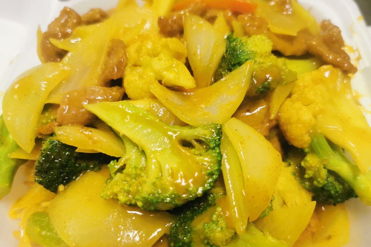 Curried Beef Chow Mein