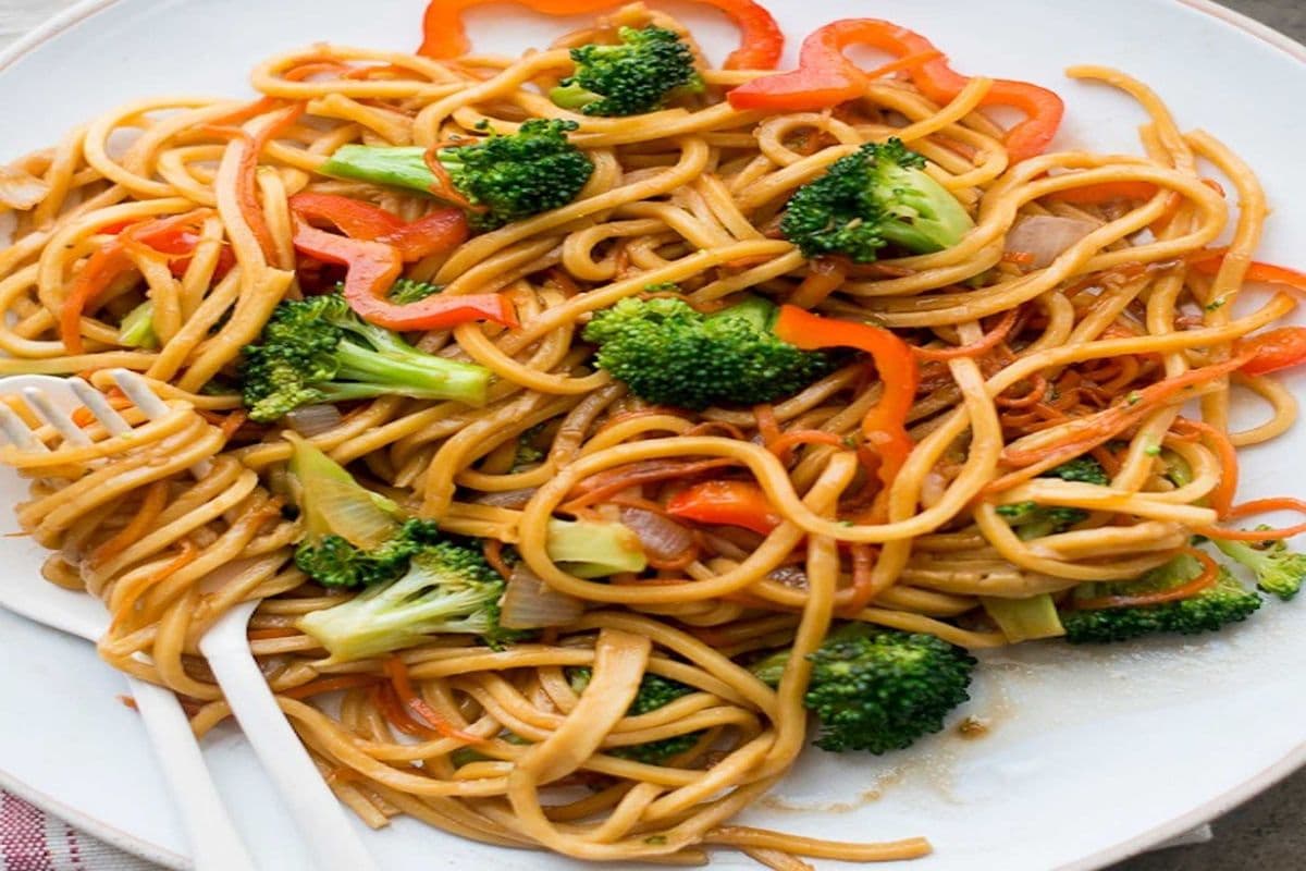 Vegetable Chow Mein