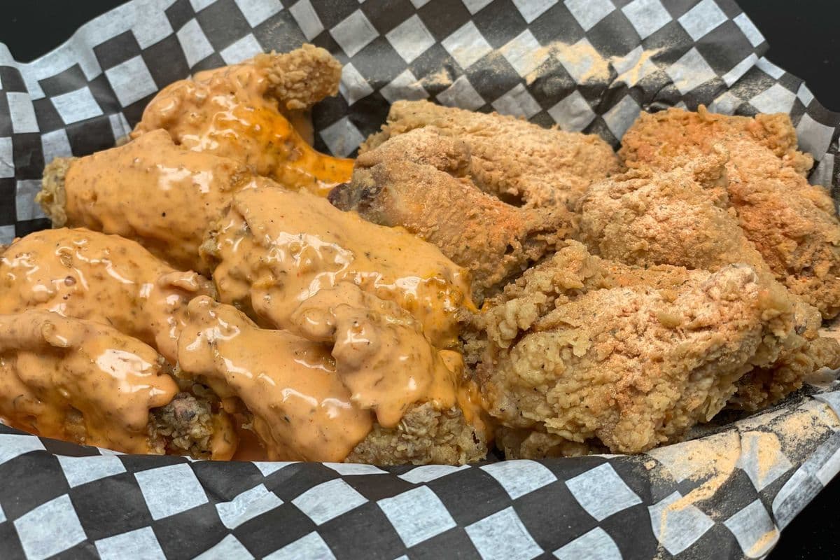 12 Chicken Wings