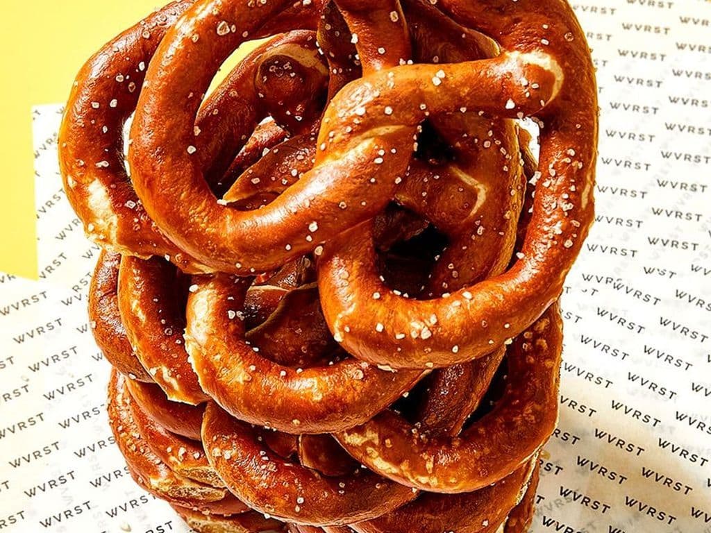 BAVARIAN PRETZEL