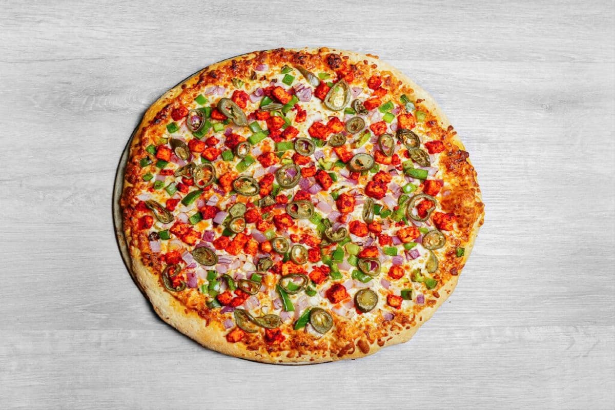 Spicy Paneer Pizza (Small)