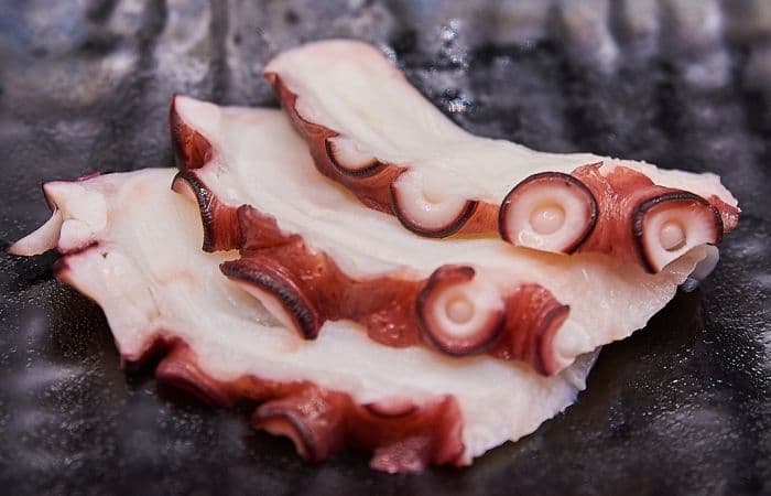 Octopus Sashimi (3 pcs)