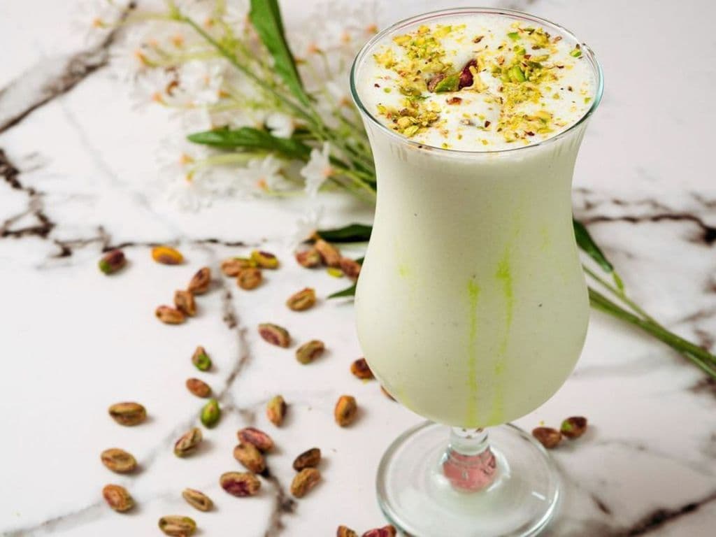 Lrg Pistachio Shake