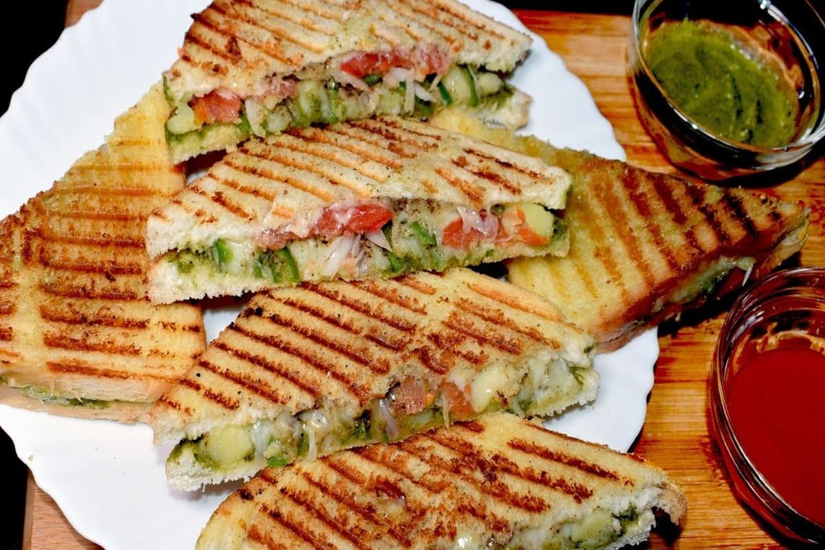 Veg Grilled Sandwich
