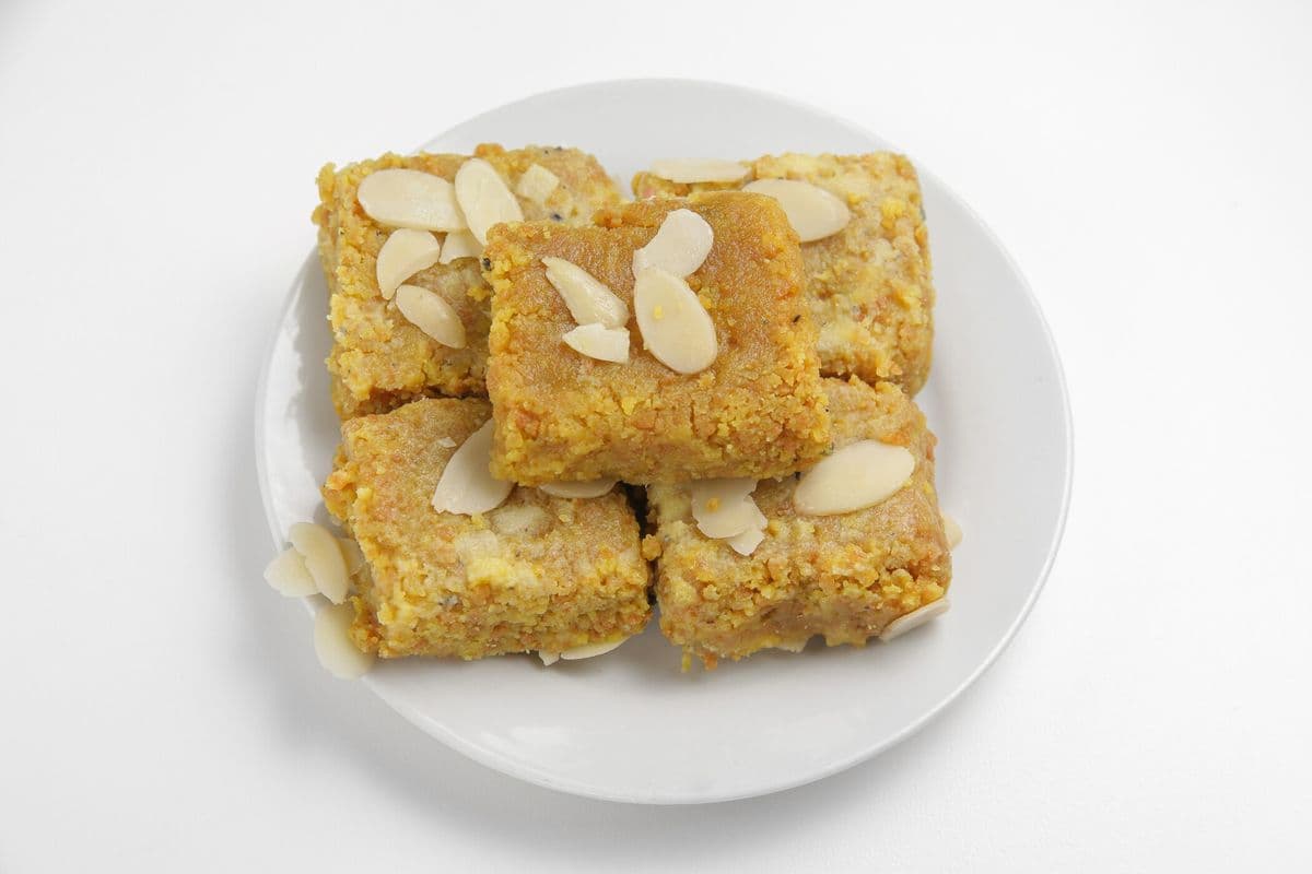 Mohan Thal (1 lb)