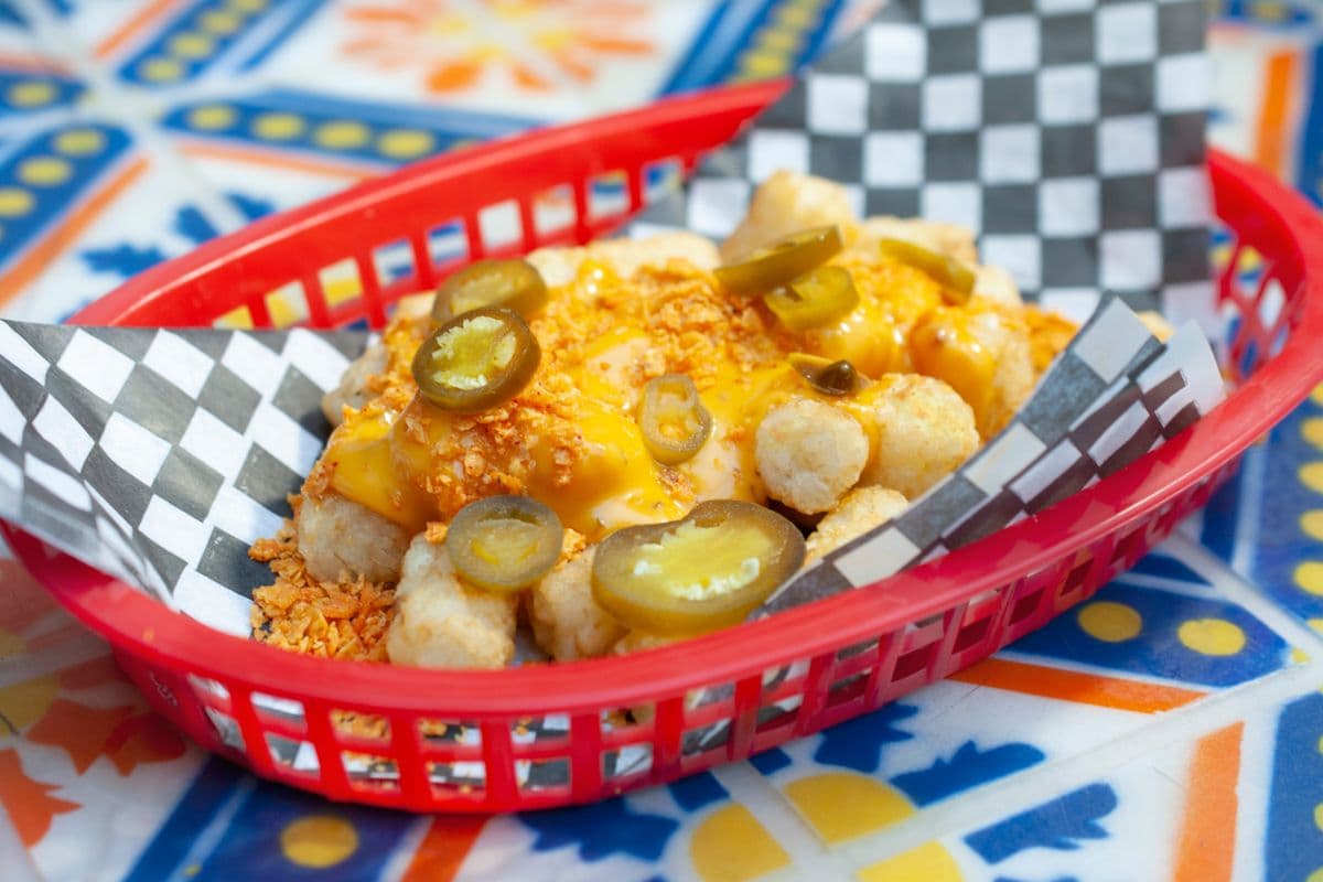 Rock'n Cheesy Tots