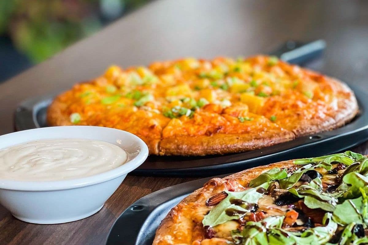 Tropical Chicken Pizza (10”)