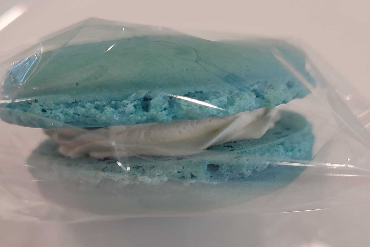 Dulce De la Che Macaron