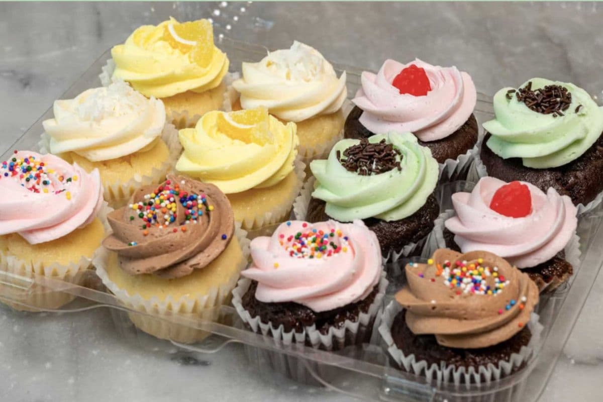 Mini Cupcakes by the dozen