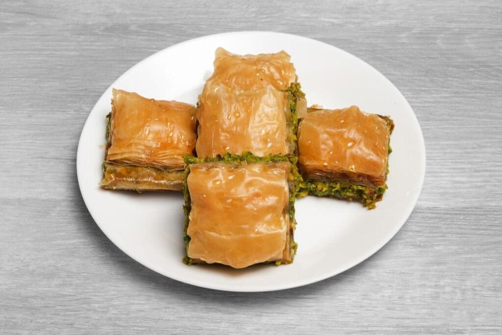 ½ (Half Kilogram) Classic Baklava with Walnut