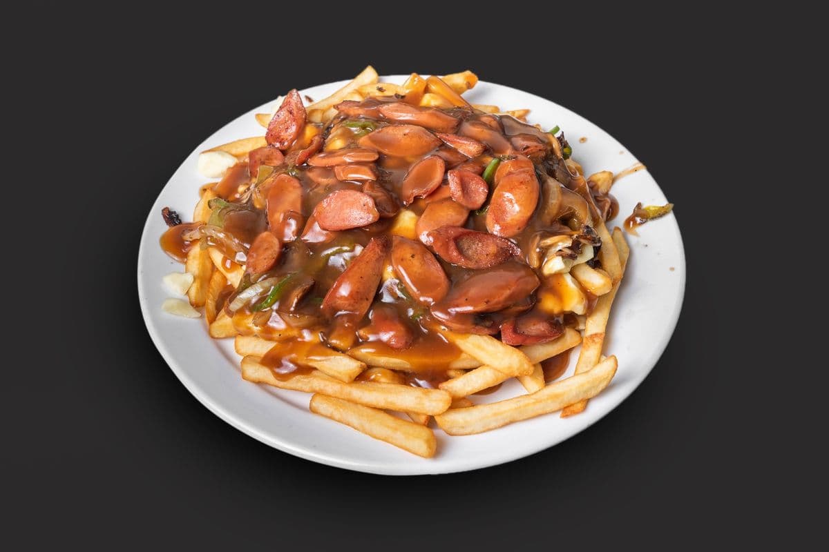 Petite hot dog poutine