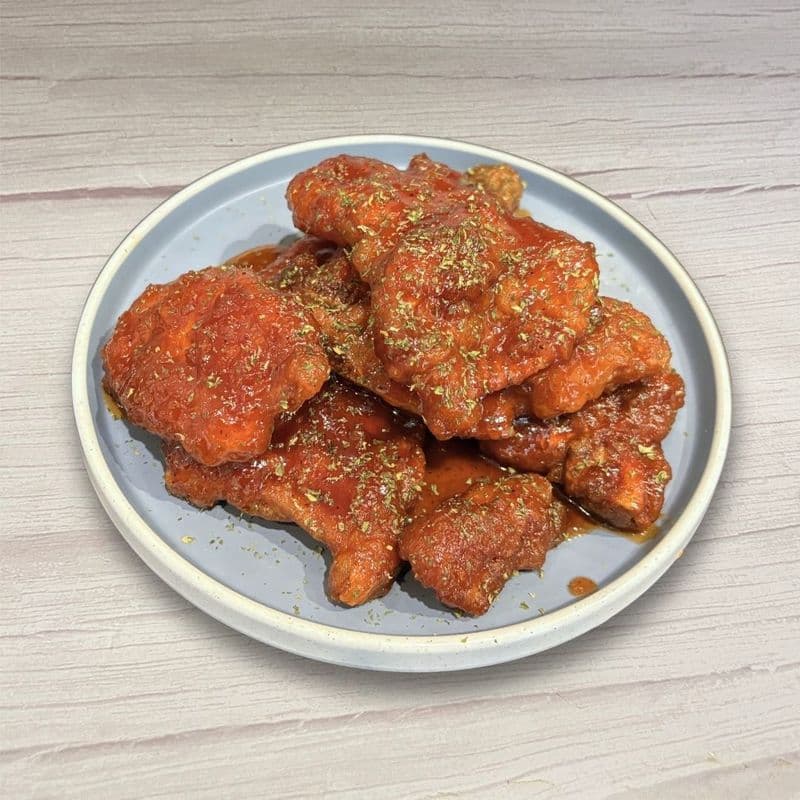 Pork Chops with Plum Sauce and Parsley / 香草話梅豬排