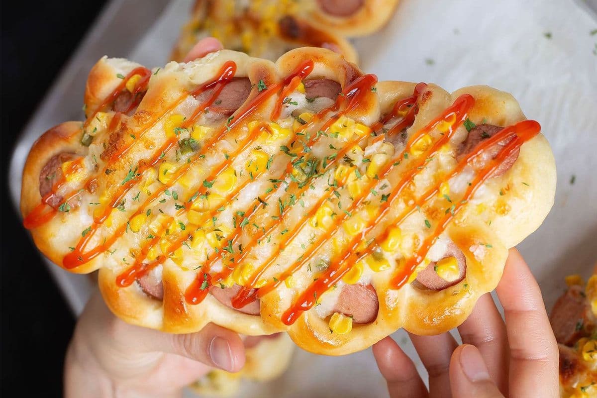 Honey Sausage Cream Bun