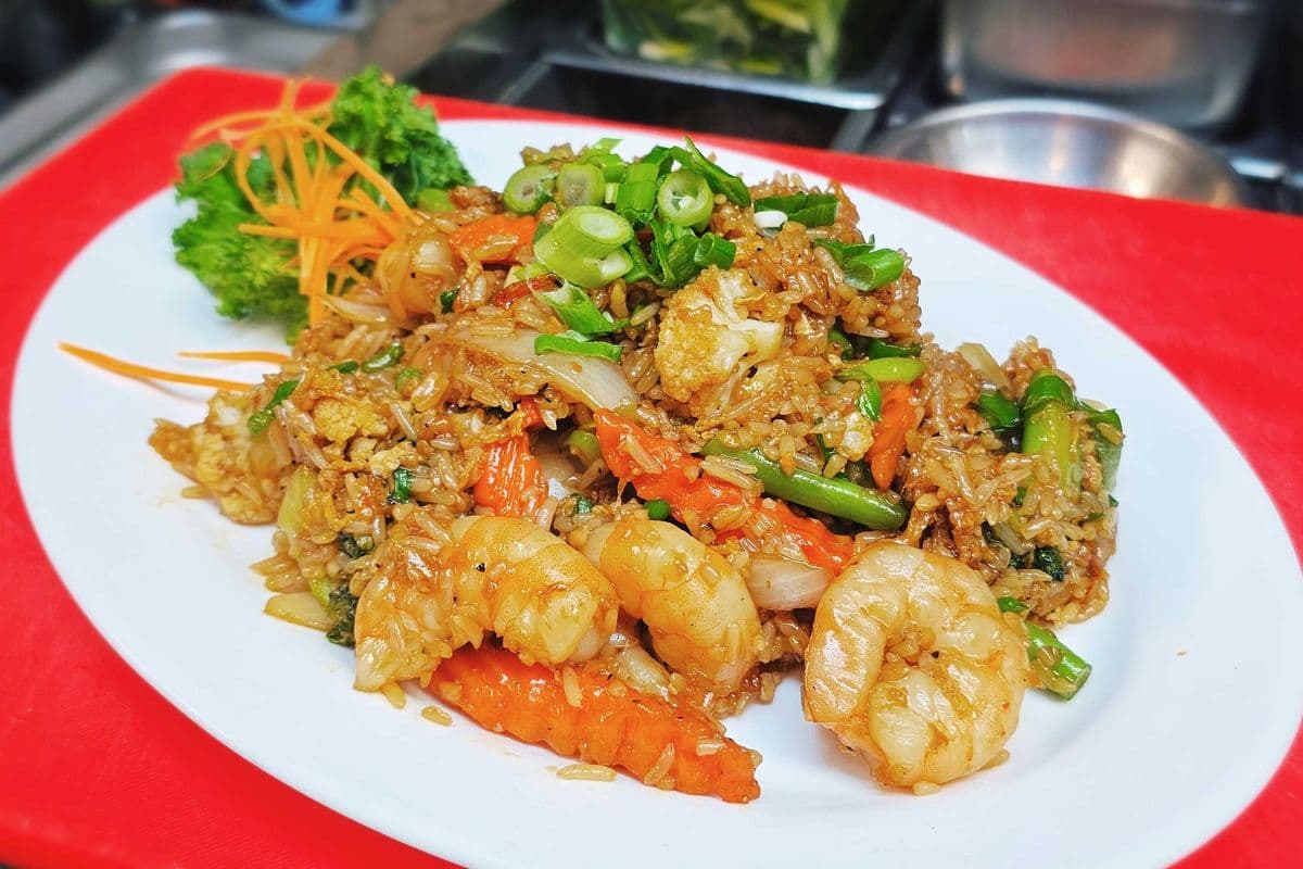 25B. Shrimp Khao Pad