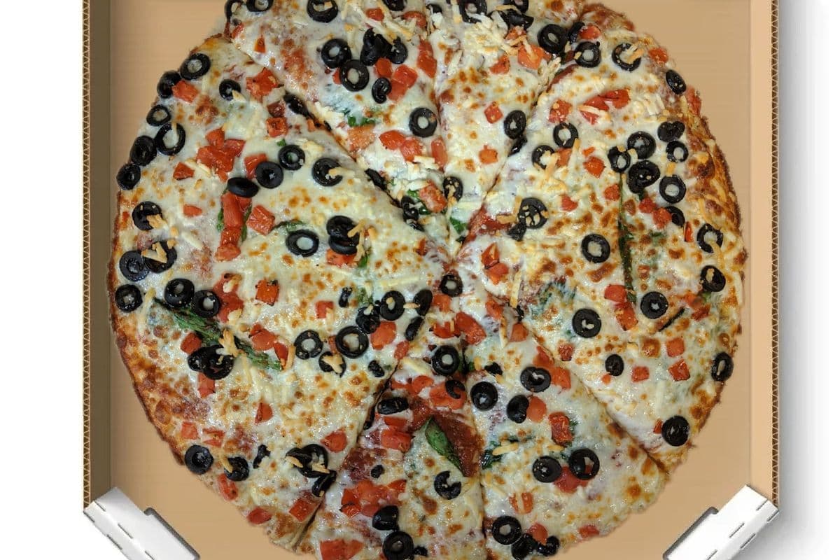 Medium Great Greek Pizza