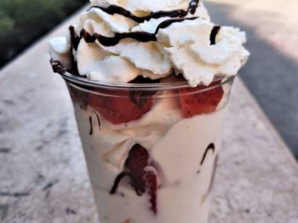 Strawberry Sundae
