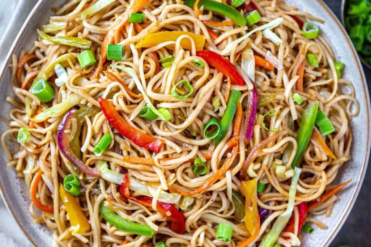 Hakka Noodles