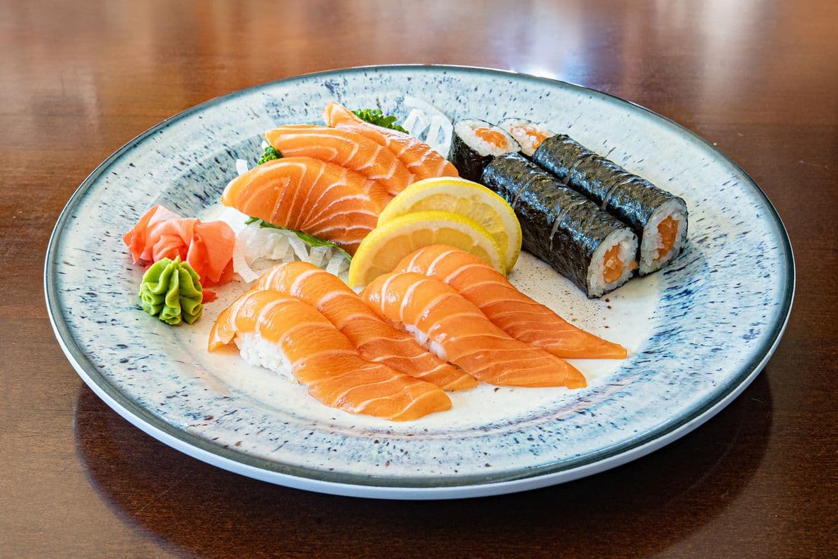 Salmon Combo (13 pcs)