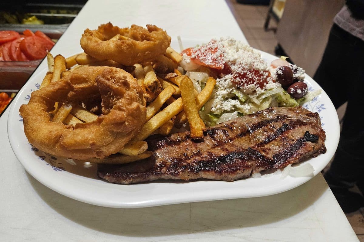 Steak Dinner (6 oz)