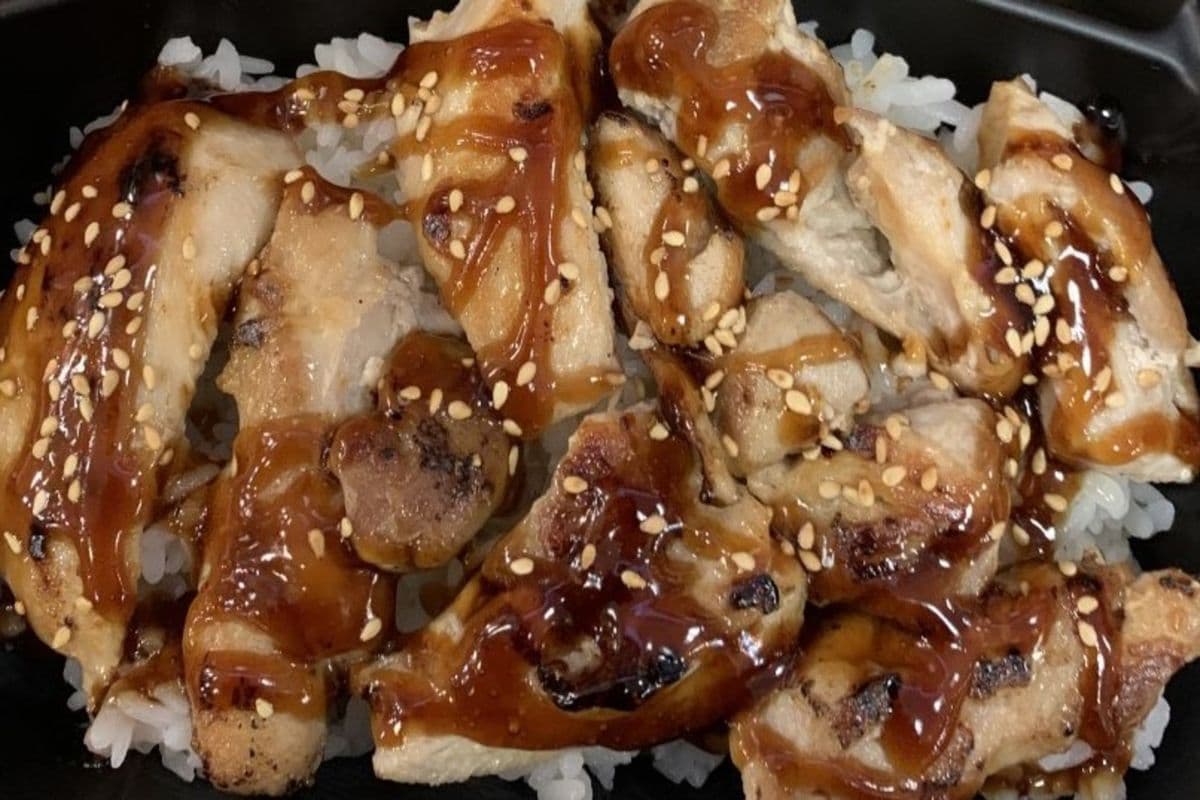 D4. Teriyaki (Beef or Chicken) on Rice