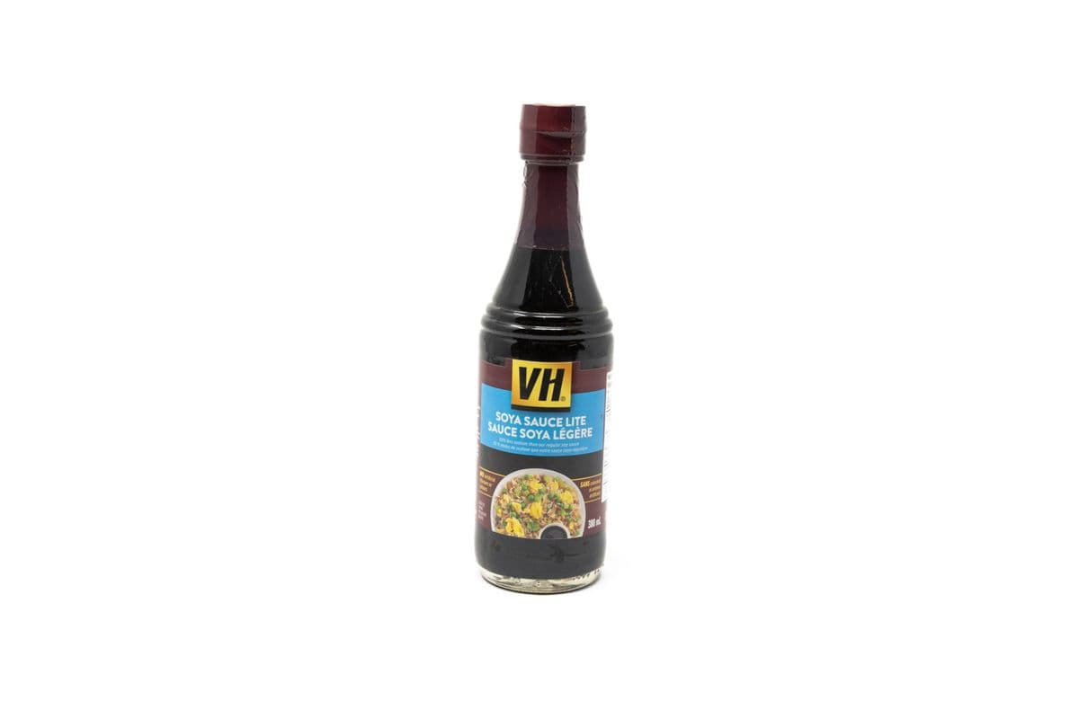 VH Soya Sauce (380 ml)