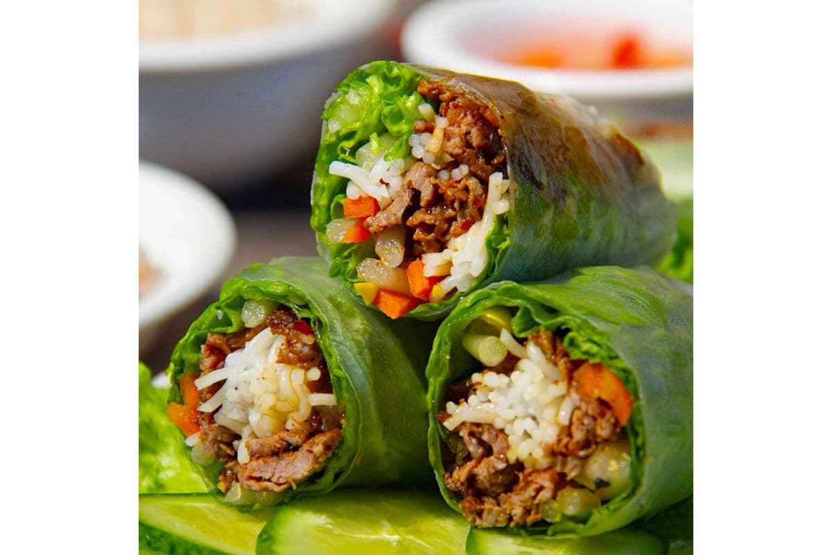 A6. Fresh Teriyaki Beef Rolls | Gỏi Bò Teriyaki Cuốn