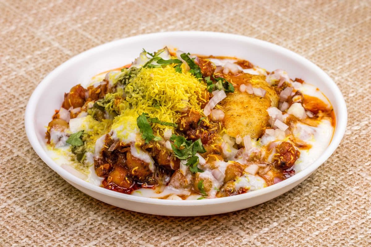 Aloo Tikki Chaat