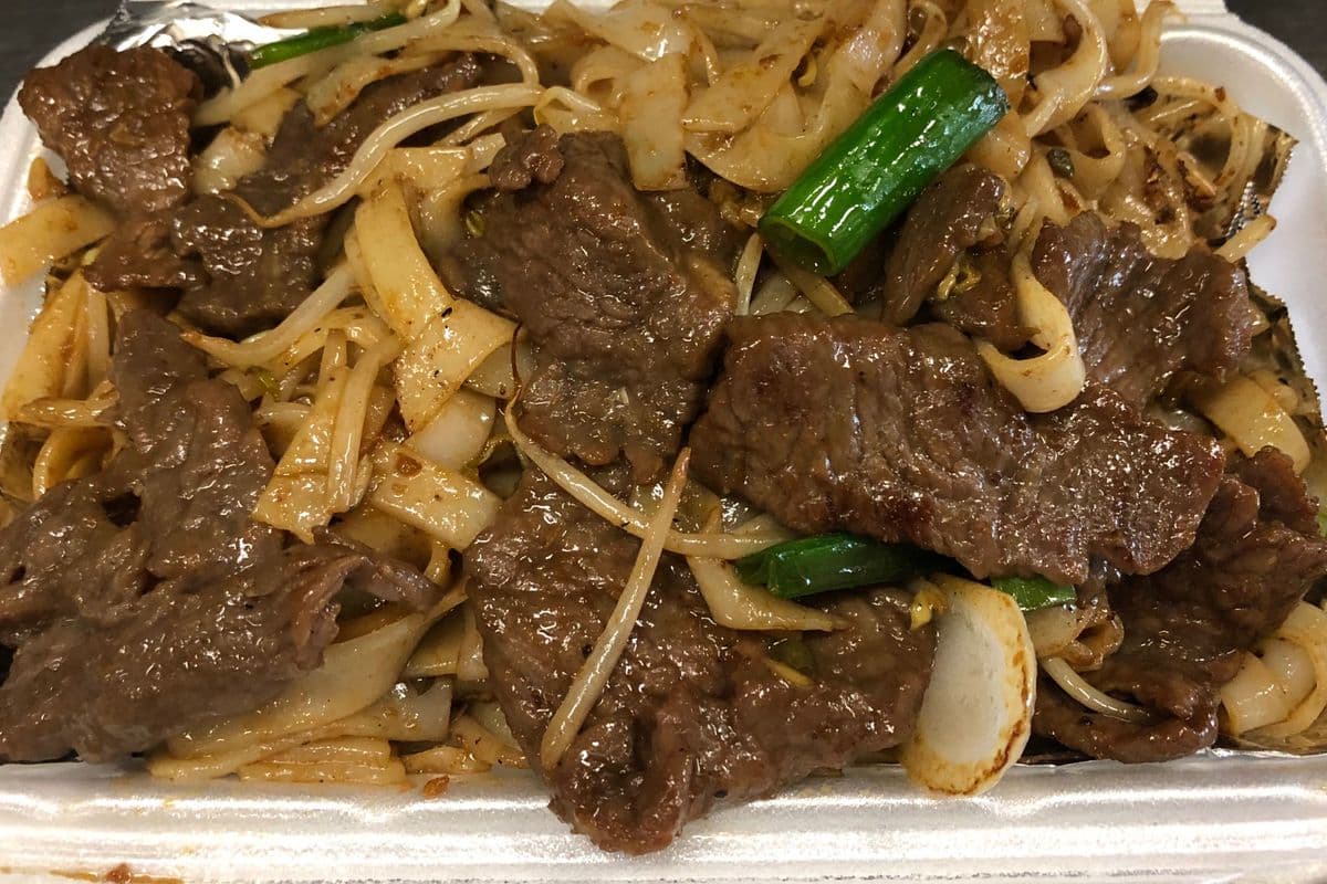 90. Beef Hor-Fan