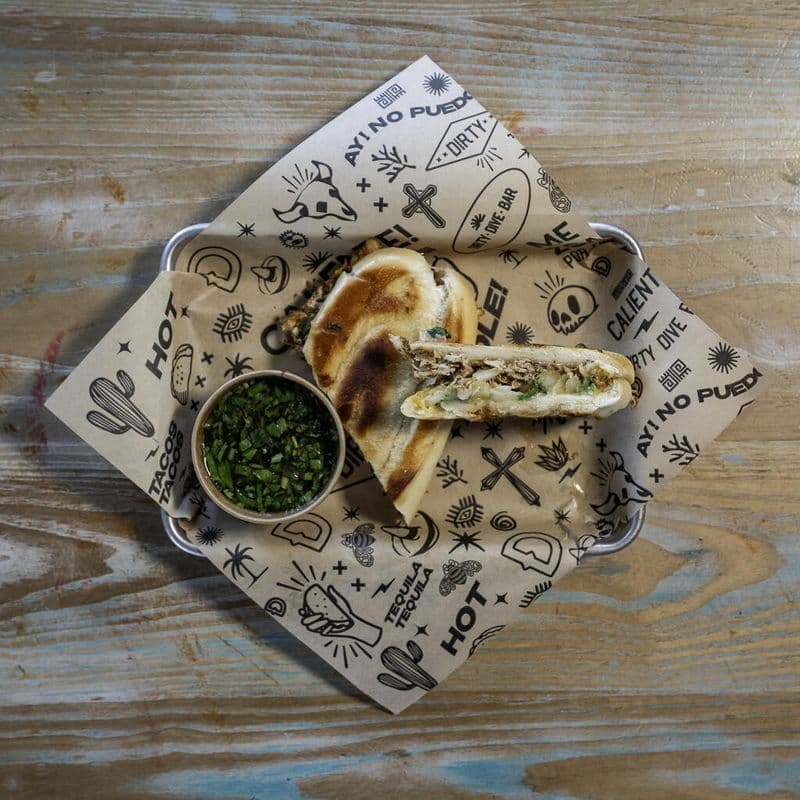 TORTAS POLLO QUESO