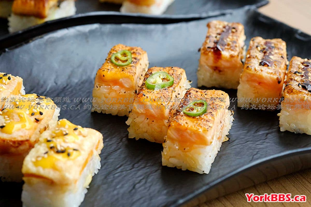 Aburi Pressed Crab Sushi Cake (8 pcs)