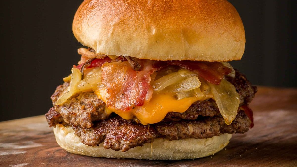 DIABLO DOUBLE SMASH BURGER