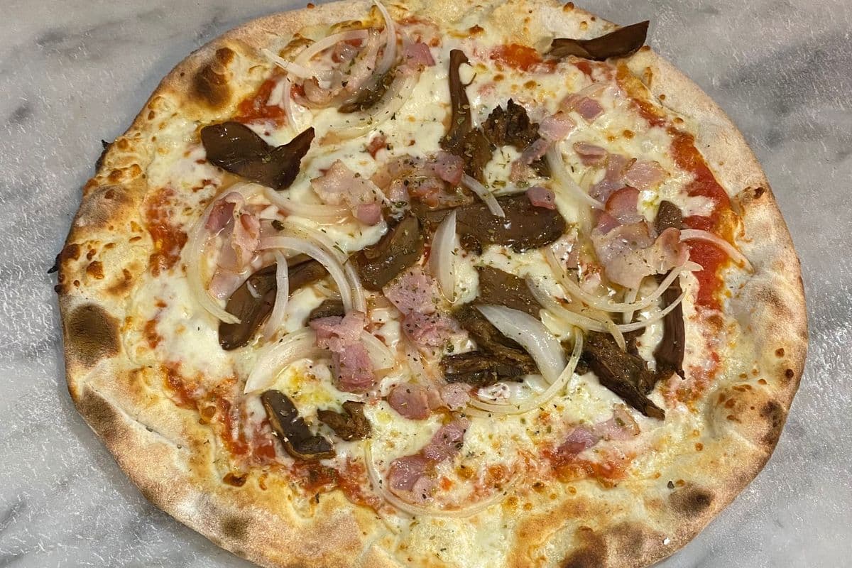 Fru Fru Pizza