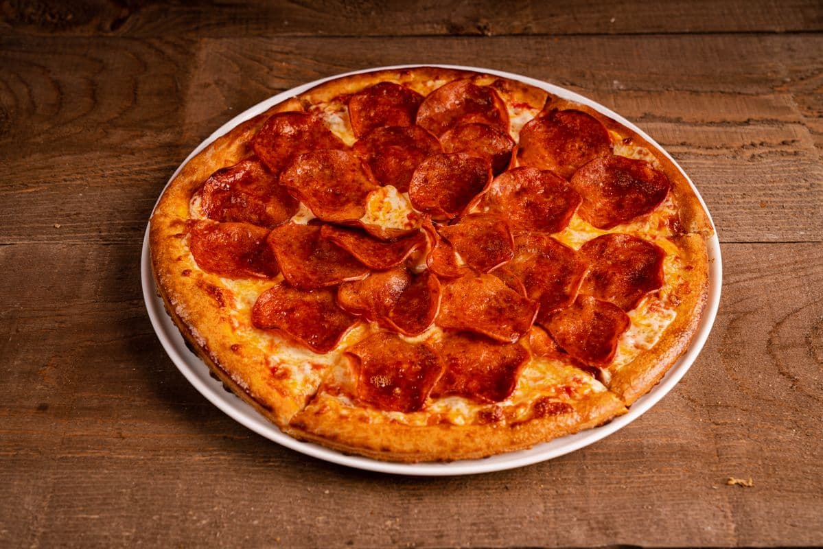 Pizza au pepperoni / Pepperoni Pizza