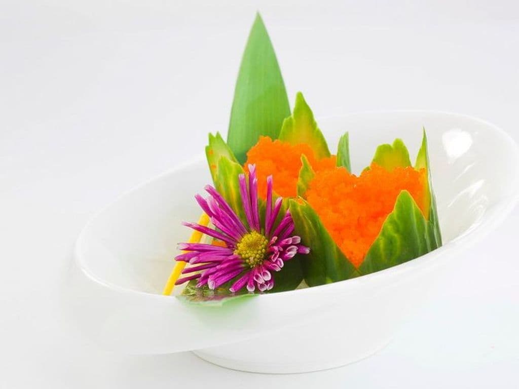 151. Flying Fish Egg Sashimi (5 pcs)