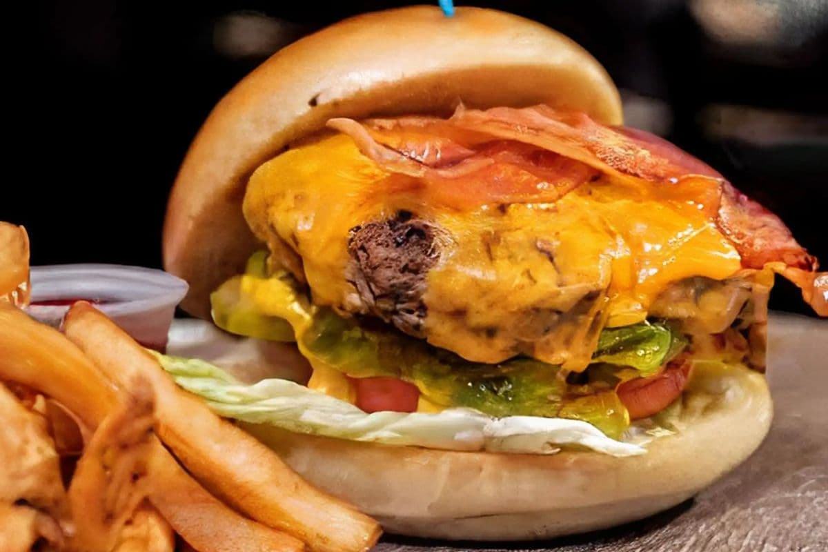 BOGO - Banquet Burger