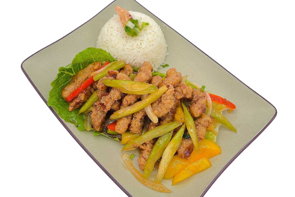 H13 - Stir-fried Ginger Beef Or Chicken
