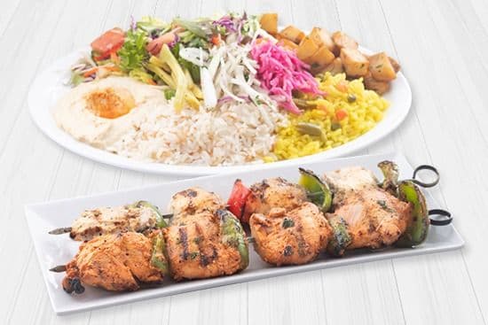 Assiette Brochettes poulet / Chicken Skewers Plate