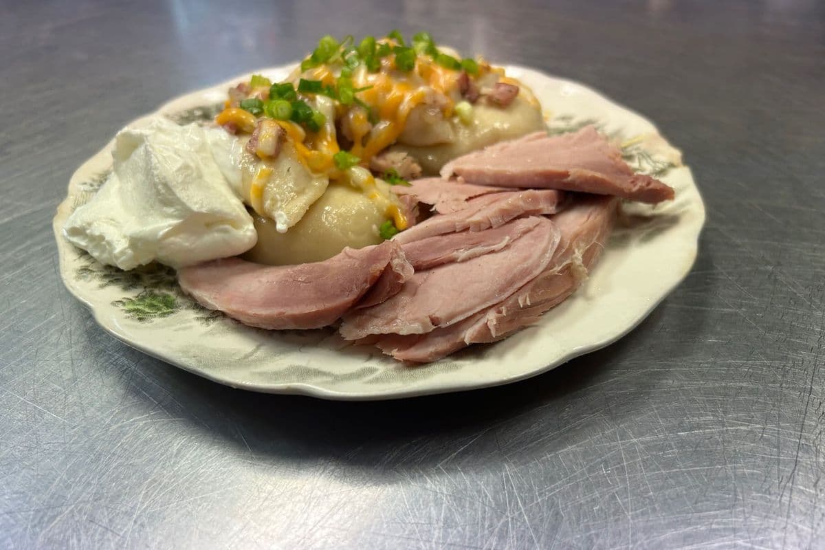 Perogies and Ham (24 oz)
