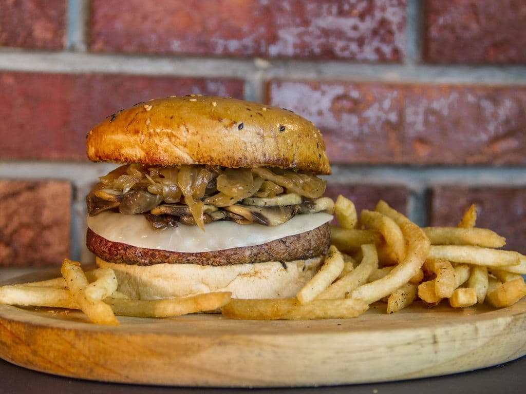 STEAKHOUSE BURGER