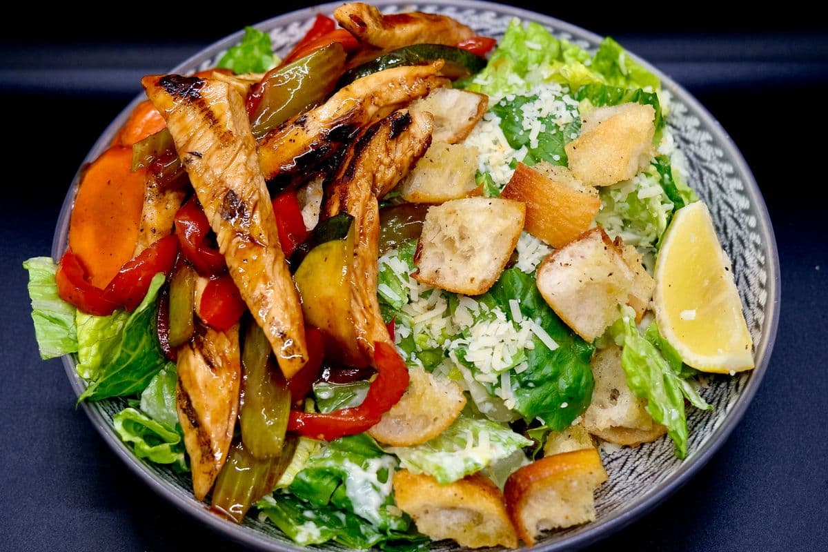Two Parrots Hot Chicken Caesar