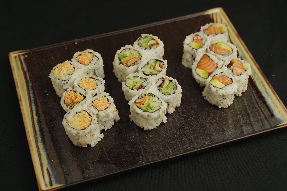 Rolls Combo A (18 pcs)