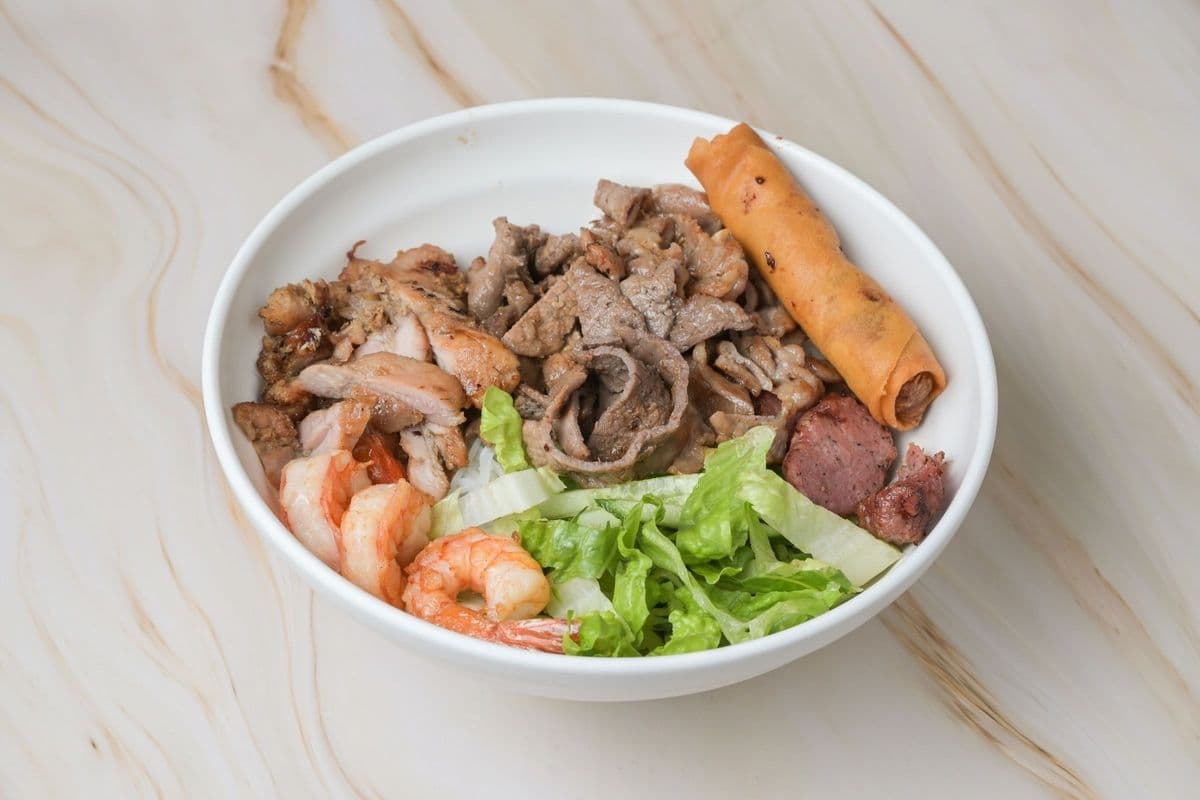 10. Vietnam Paradise Vermicelli Bowl