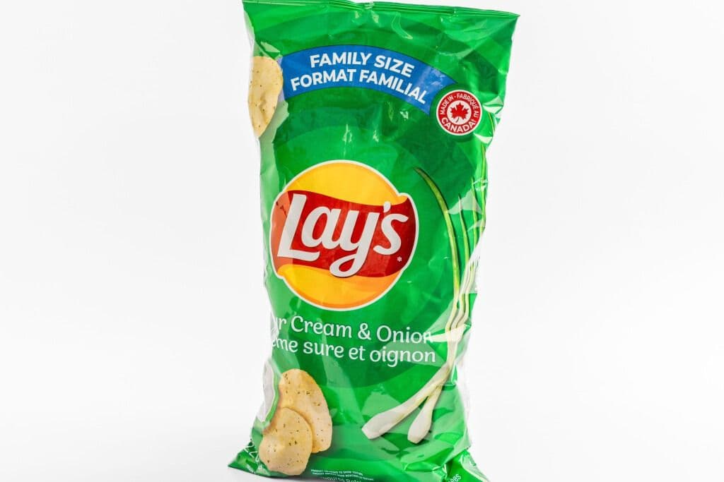 Lays - Sour Cream and Onion (220 g)