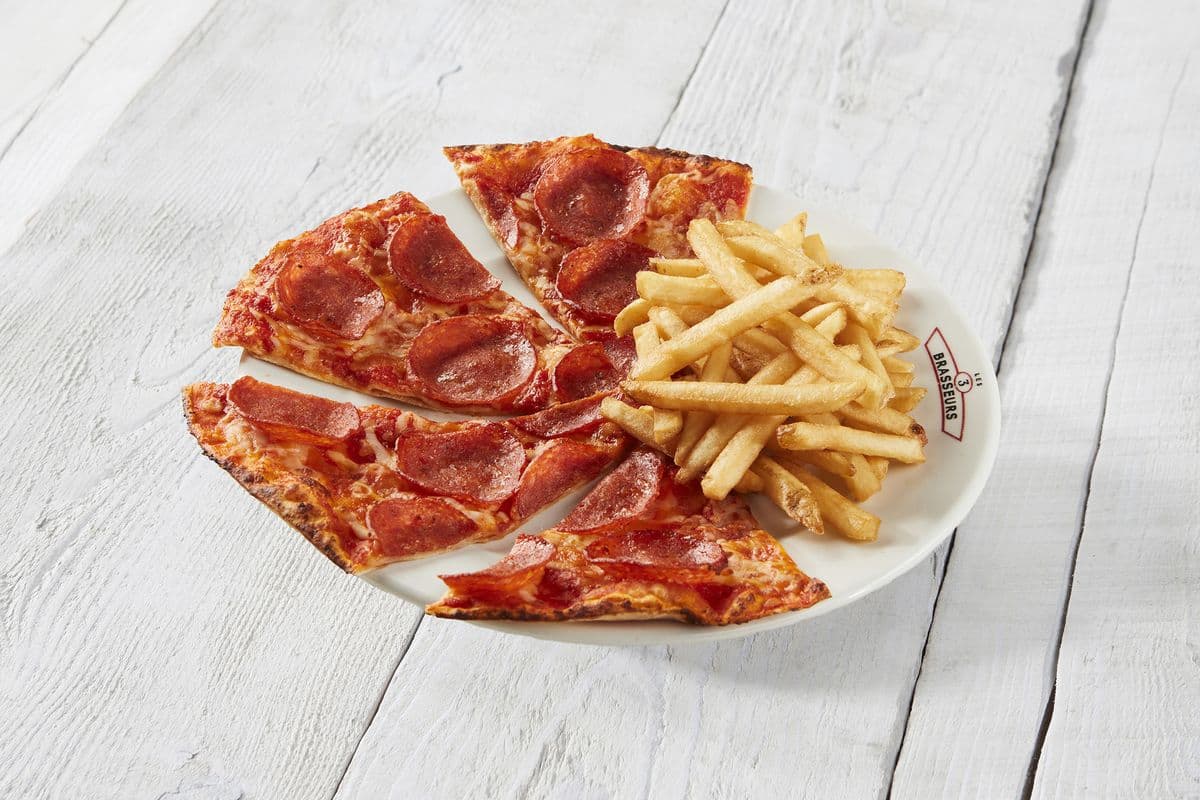 Pepperoni & Cheese Tarti-flamm / Tarti-flamm au pepperoni et fromage
