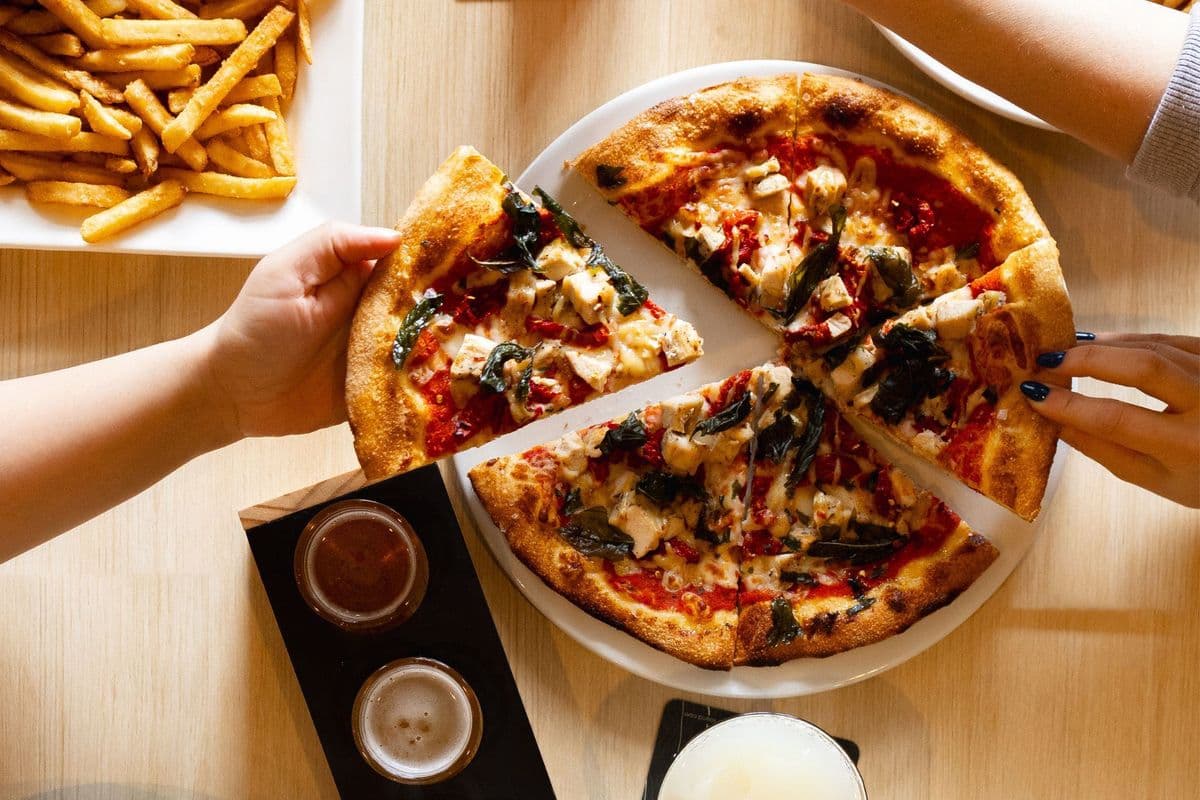 Grilled Chicken Pizza