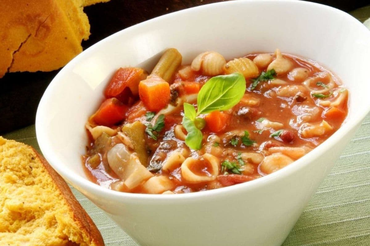 Vegan Minestrone Soup (16 oz)