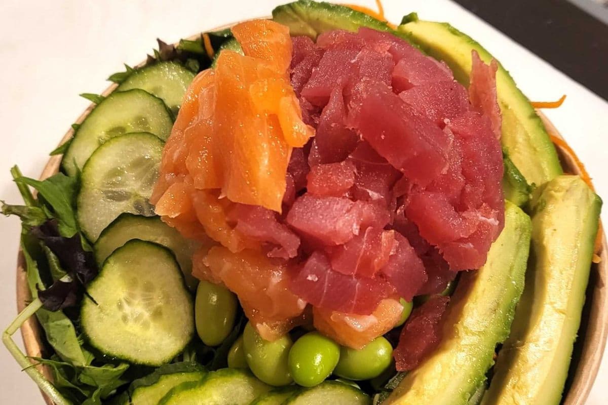 Poké bol saumon et thon / Salmon and Tuna Poké Bowl