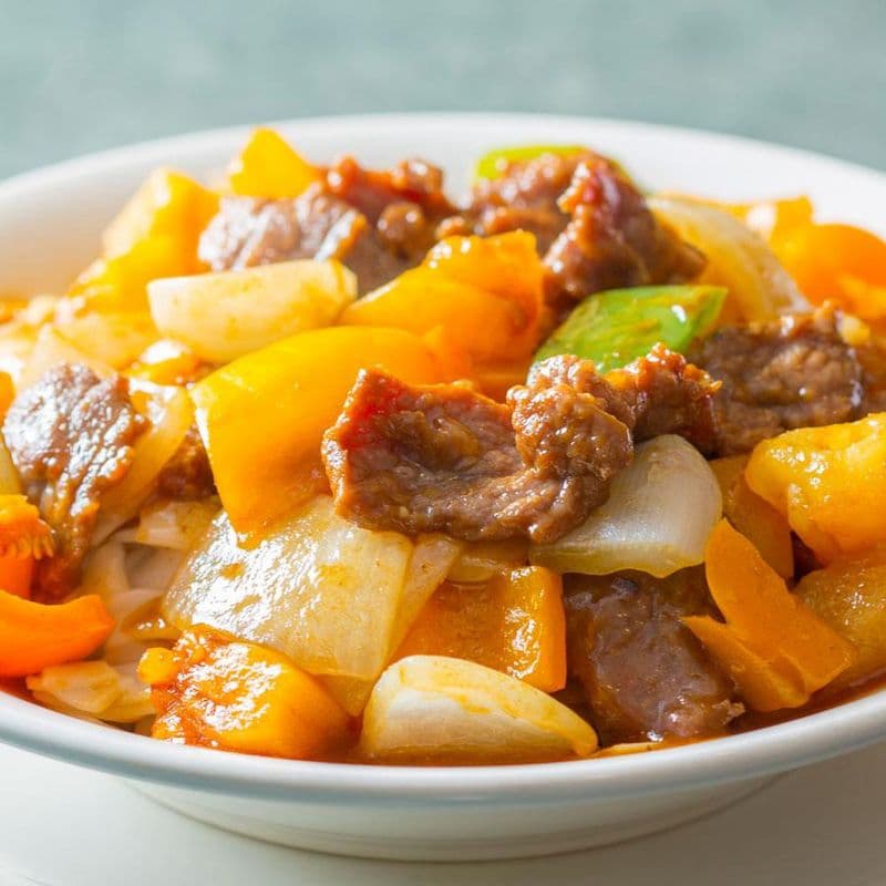 Beef in Satay Sauce Chow Mein (or Fried Flat Rice Noodle) 沙爹牛肉炒麵或炒河