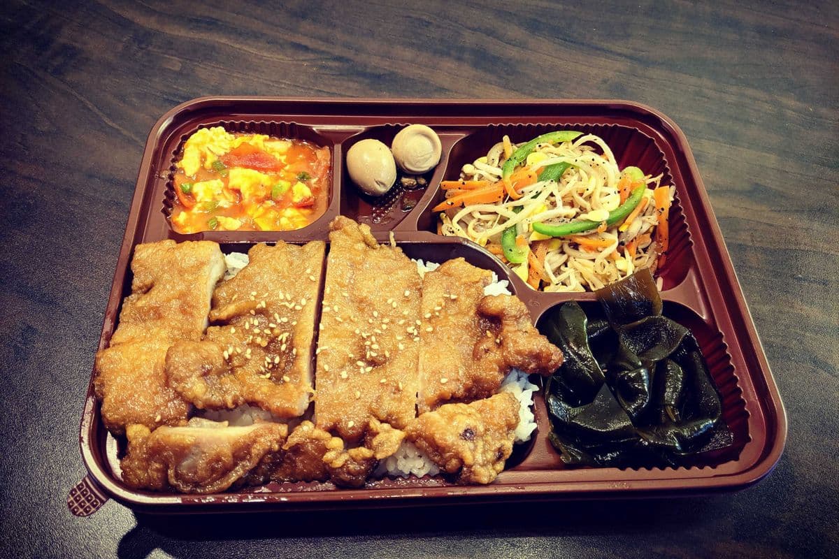 Braised Pork Chop with Rice 滷排骨飯